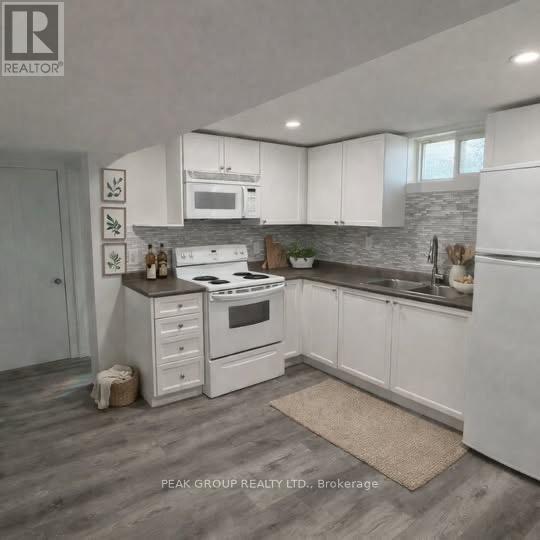 Photo - 13 Macoomb Dr