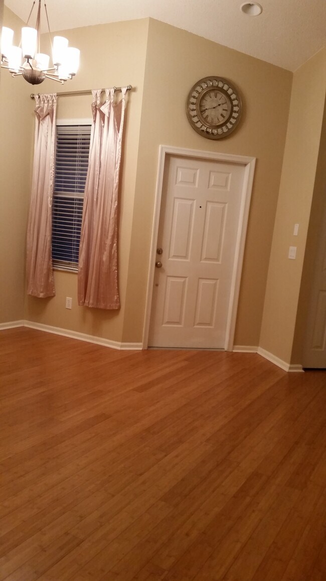 Photo - 350 E Coral Trace Cir