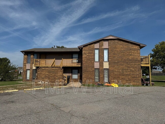 Building Photo - 6832 W Par Ln Unit #1 Rental