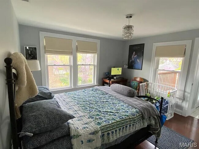 Photo - 439 Alma Ave