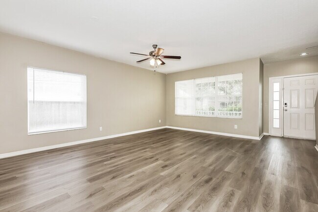 Photo - 3002 Summer Cruise Dr