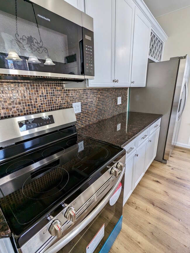 Photo - 1712 Sherman Ave