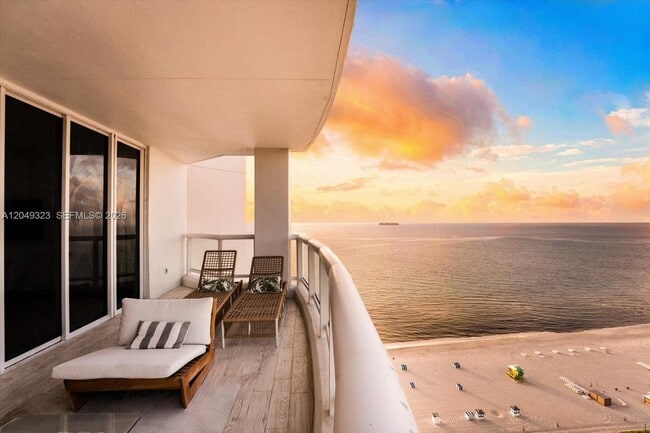 4201 Collins Ave Unit 2301