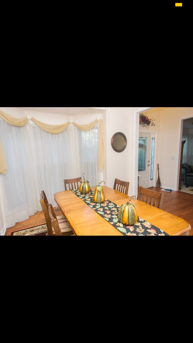 Photo - 210 Northridge drive