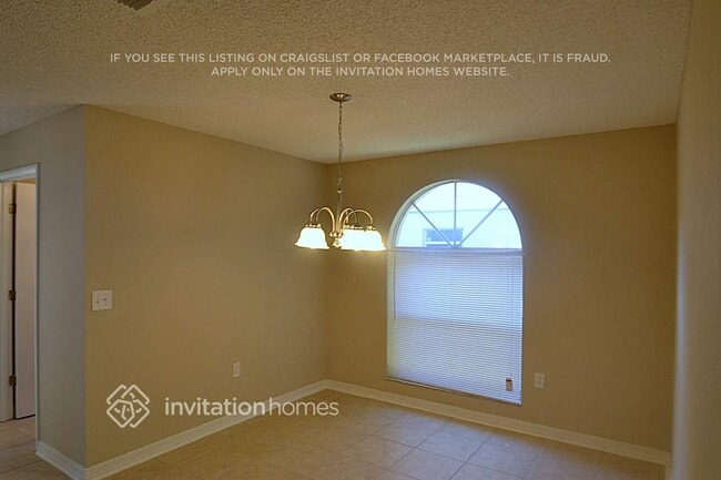 Photo - 708 46th St E