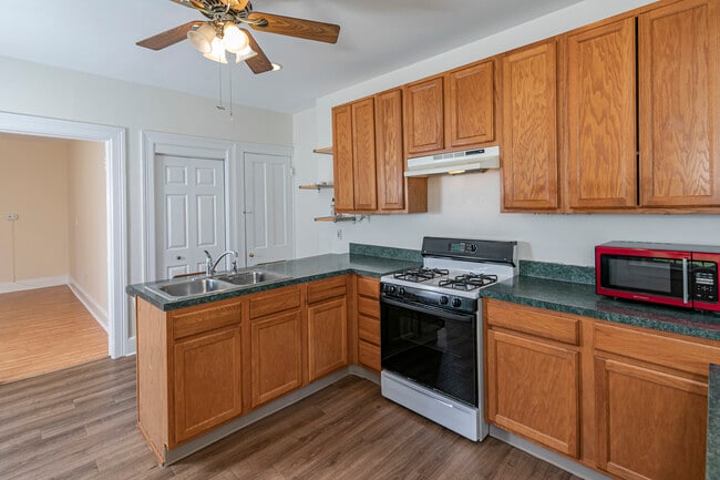 Photo - 10 Preservation Pl Unidad B