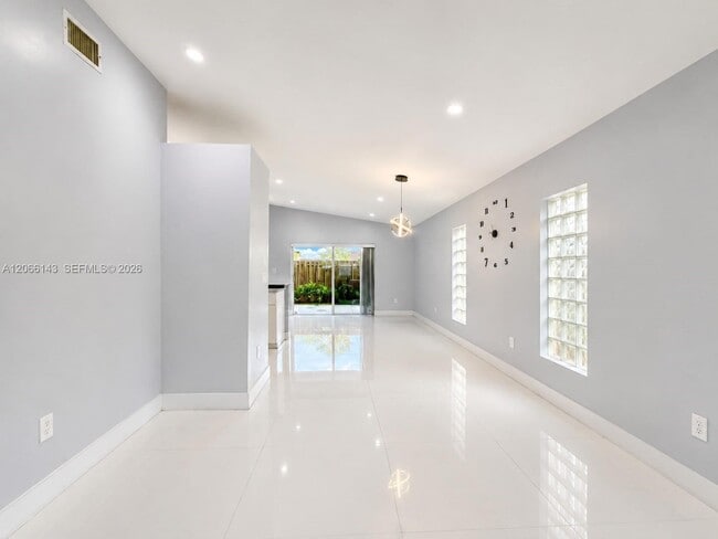 Photo - 9720 SW 164th Ave