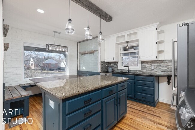 Building Photo - Coming Early July – Charming East Bench Ho... Rental