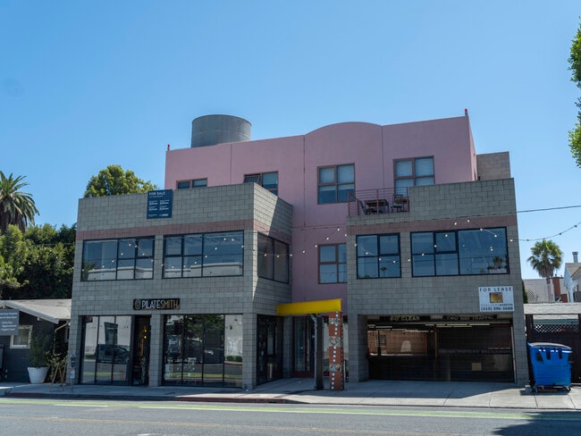 2110 Main St Unit 303