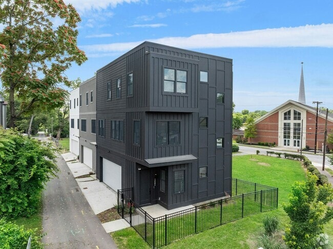 Building Photo - 1258 1st Ave S Rental