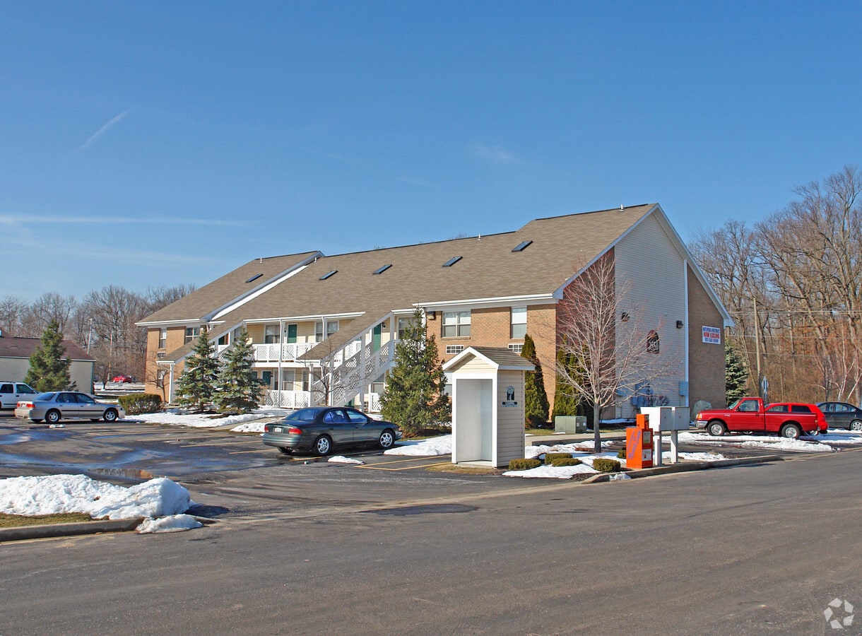 North Park Apartments - North Park Apartments