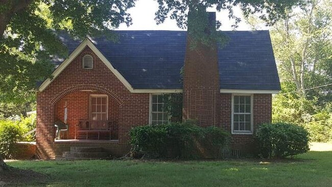 Building Photo - 2745 Sherrills Ford Rd