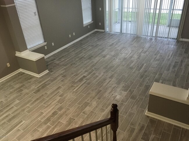 Photo - 4235 Highwood Dr