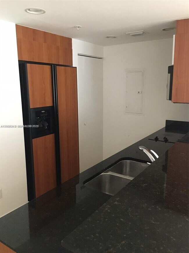 Photo - 335 S Biscayne Blvd Unit 2006