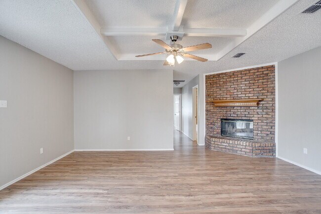 Fully updated 2/1.5/1 in Frenship!