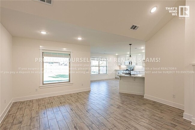 Photo - 44 Watson Ln