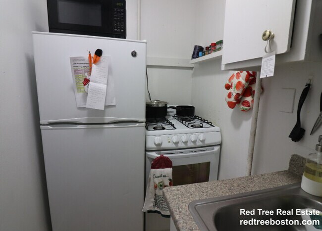 Photo - 238 Hemenway St Unit 9