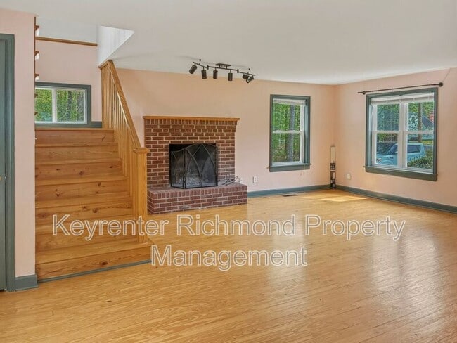 Photo - 8255 Varina Rd