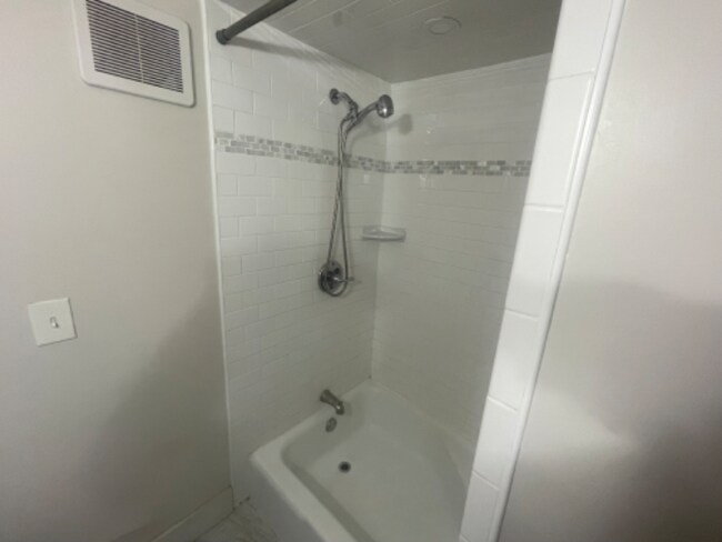 Photo - 51-53 Prospect Hill Ave Unidad 2R