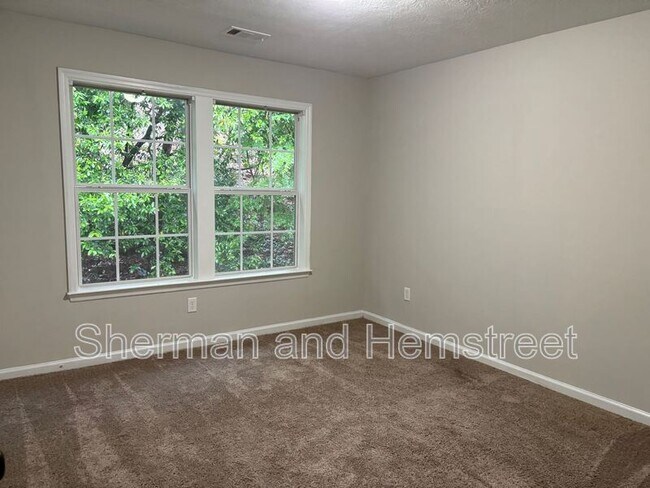 Photo - 3400 London Ct SW Unit 3400-203