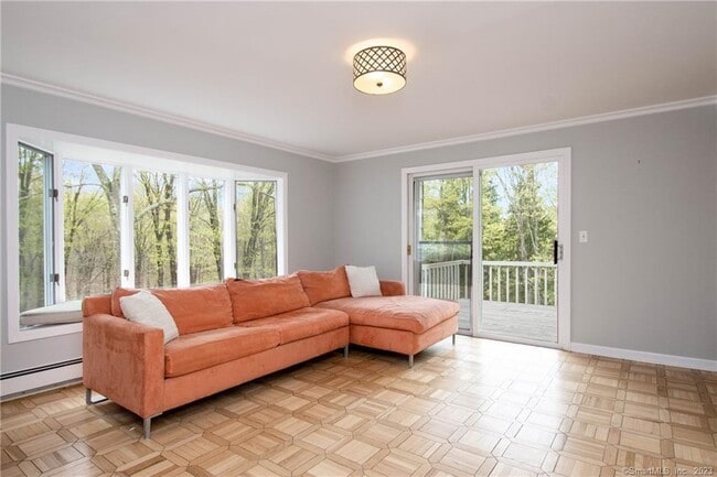 Photo - 241 Maple Rd