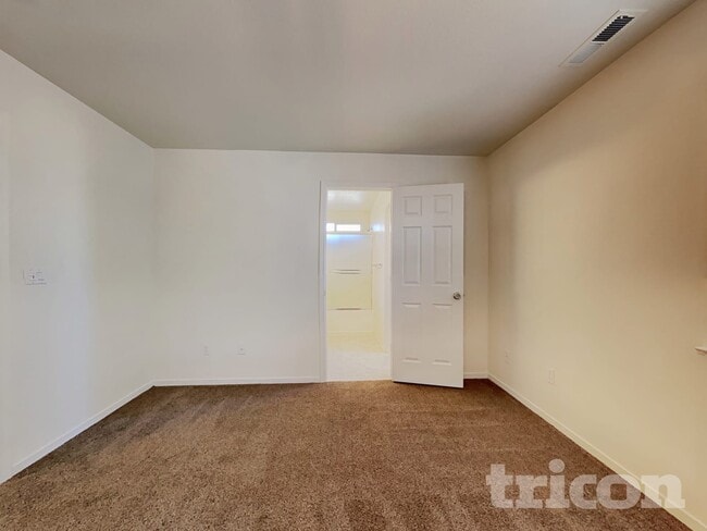 Photo - 17688 Feather River Ct