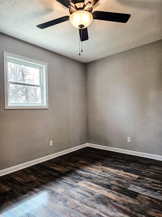 Photo - Dodson Unit 1707