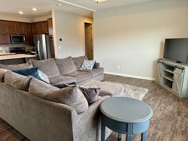 Photo - 551 Summit Trl