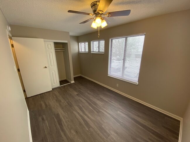 Grey Ridge Apartments