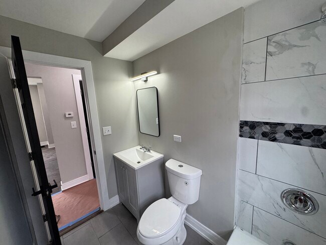 Photo - 14139 Manor Ave House