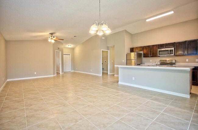 Photo - 1292 SW Lawndale Ave