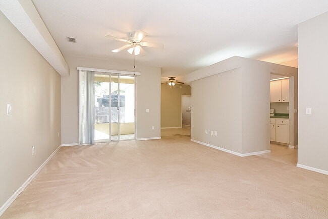 Photo - 7129 Captiva Cir