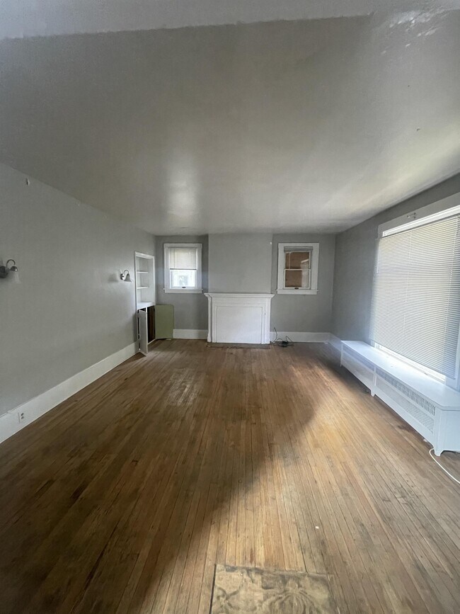 Photo - 1859 10th Ave