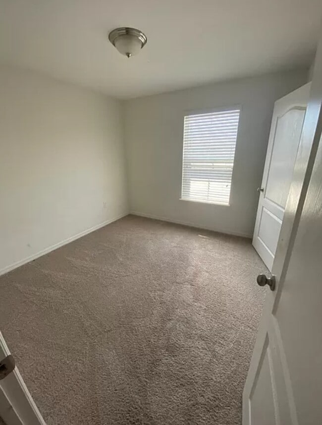 Dormitorio 2 - 102 Phillip Scott Dr
