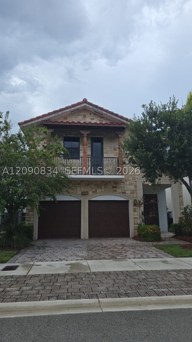 Building Photo - 10433 NW 70th Ln