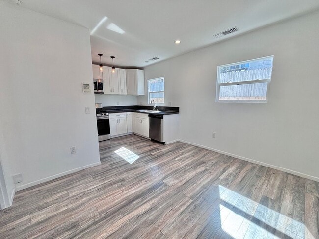 Photo - 3774 S Gramercy Pl Unit 3774 Gramercy Pl