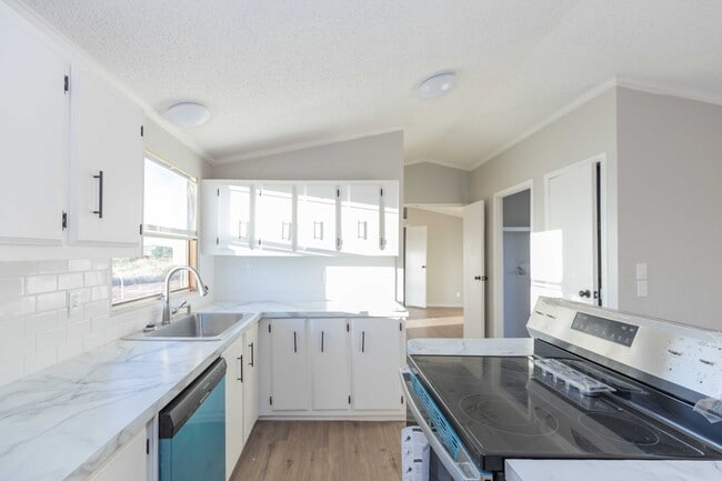 Photo - 10101 Wajo Ln House