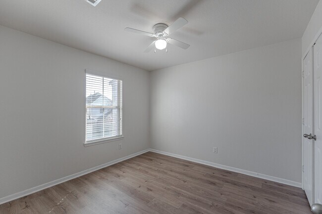 Photo - 13527 Vista De Oro St