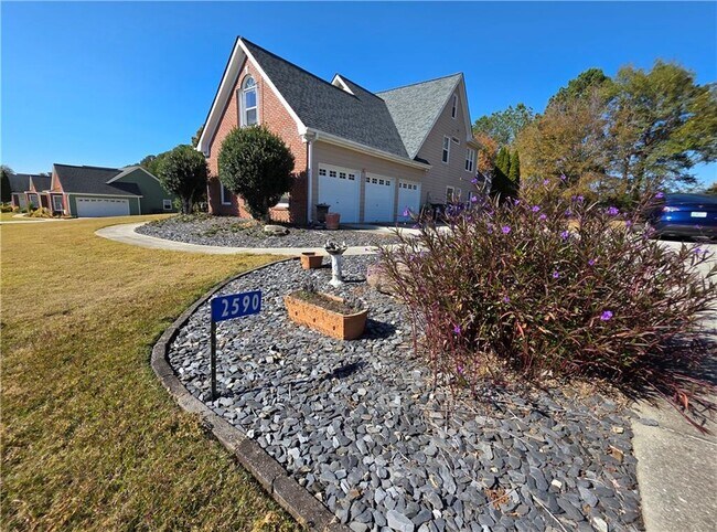 Photo - 2590 Harbin Springs Cove