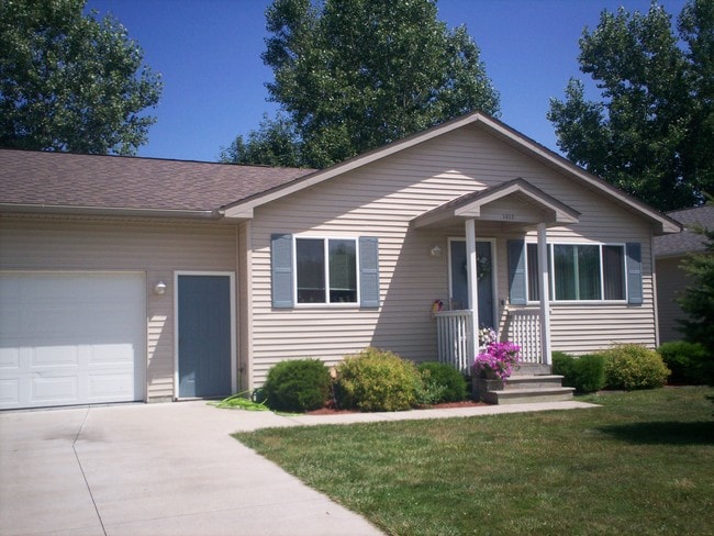 Photo - Lee Street Housing Unidad a