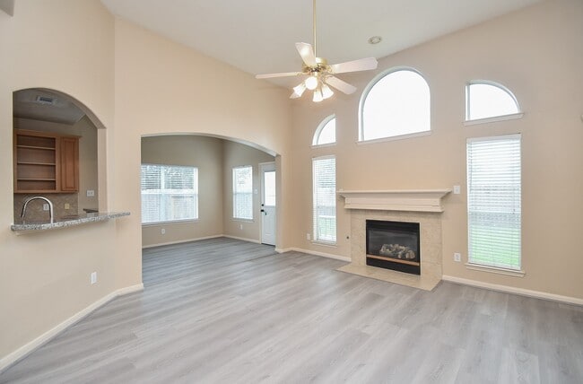 Photo - 15114 Snow Hill Ct