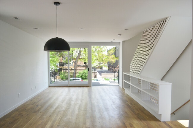 Building Photo - 1627 N Gilpin St