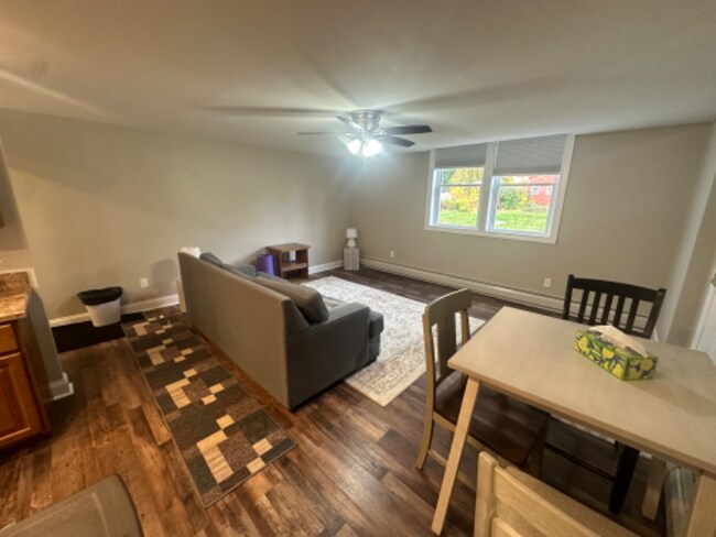 Photo - 49 Tappan St Unit 3