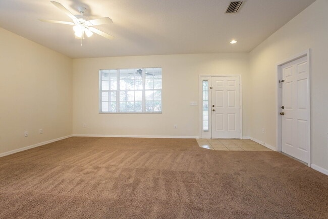 Photo - 6327 Bridgecrest Dr