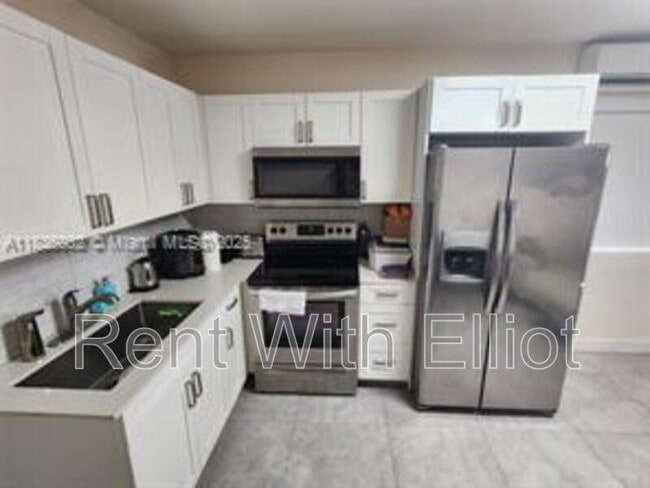 Photo - 2165 SW 47th St