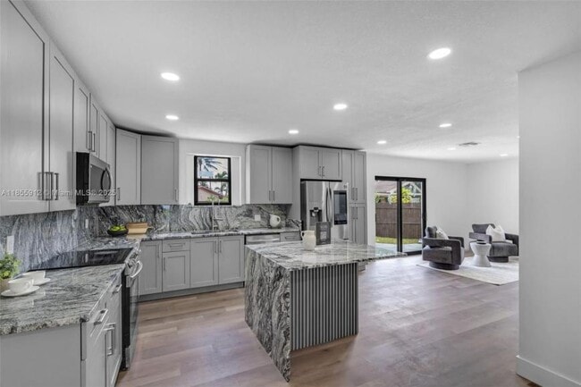 Building Photo - 4 bedroom in Ft Lauderdade FL 33312 Rental