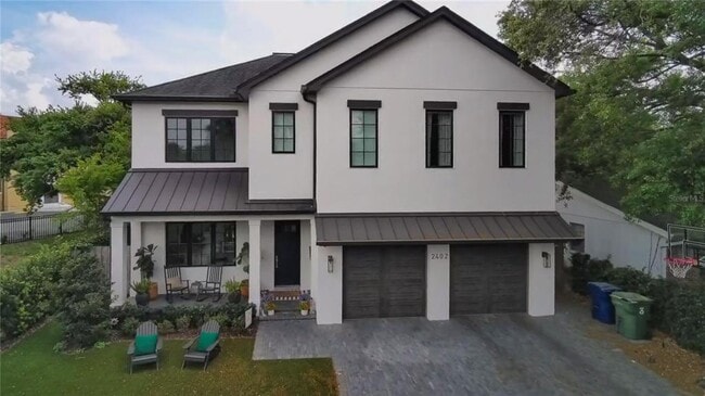 Building Photo - 2402 W Parkland Blvd