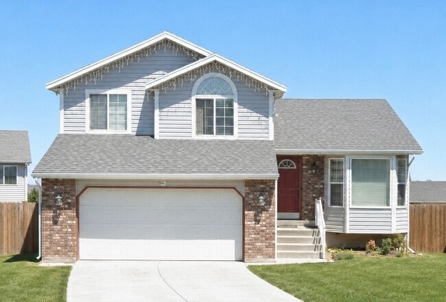 Building Photo - 6521 S 4165 W