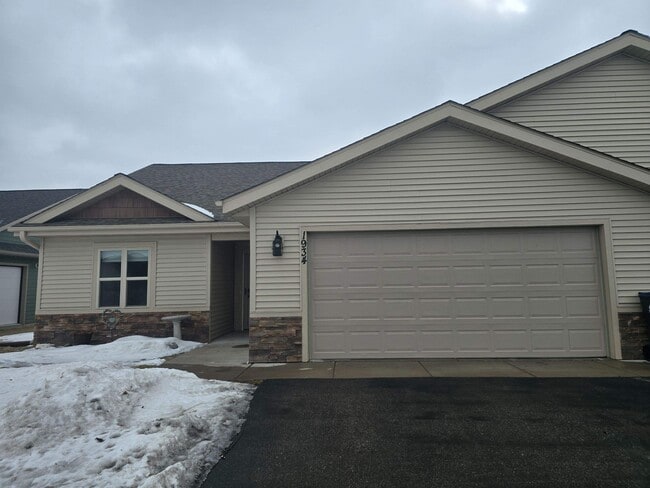 Building Photo - 1934 W 6th St