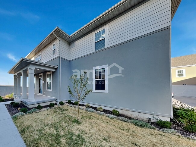 Building Photo - 6098 W Copper Hawk Dr Rental